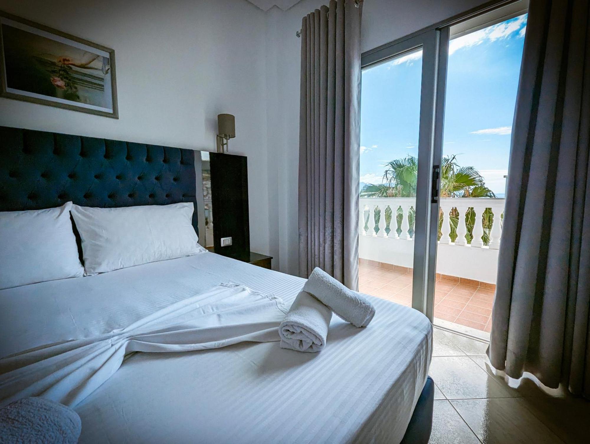 Hotel Fron Saranda Zewnętrze zdjęcie