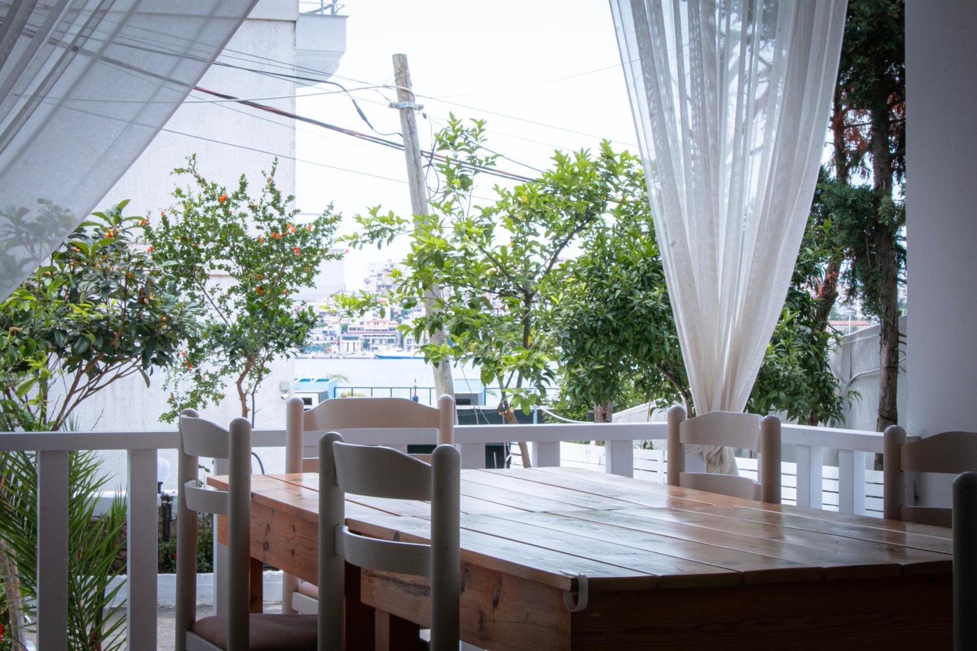 Hotel Fron Saranda Zewnętrze zdjęcie