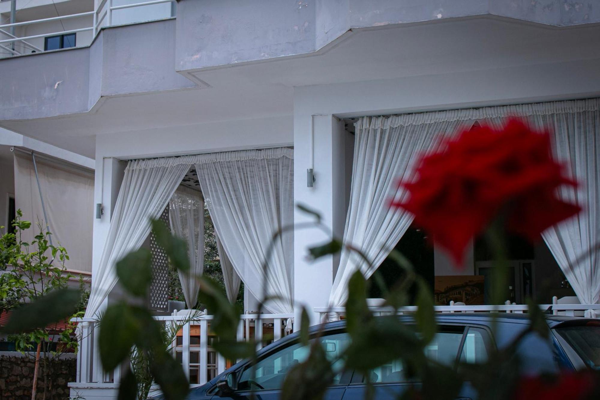 Hotel Fron Saranda Zewnętrze zdjęcie