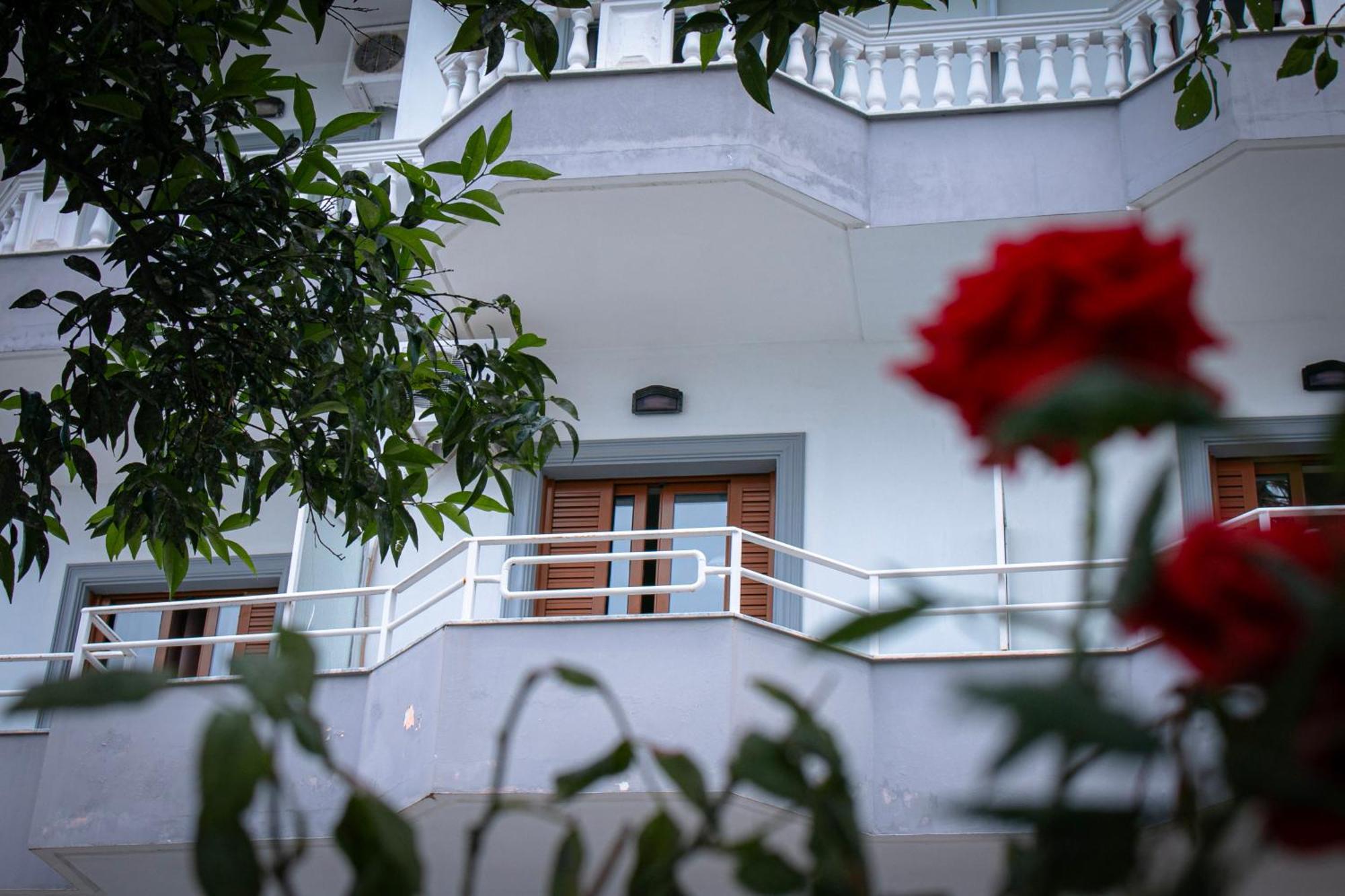 Hotel Fron Saranda Zewnętrze zdjęcie