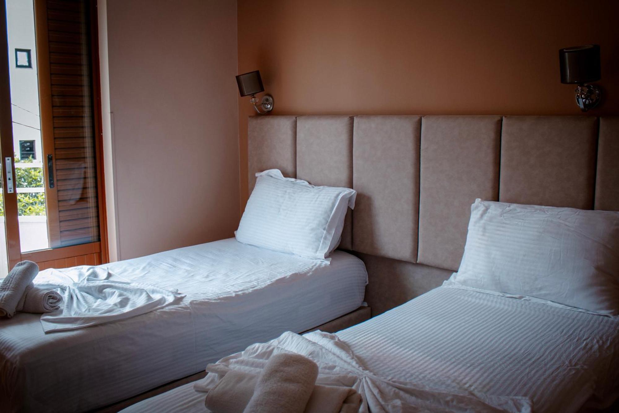 Hotel Fron Saranda Zewnętrze zdjęcie
